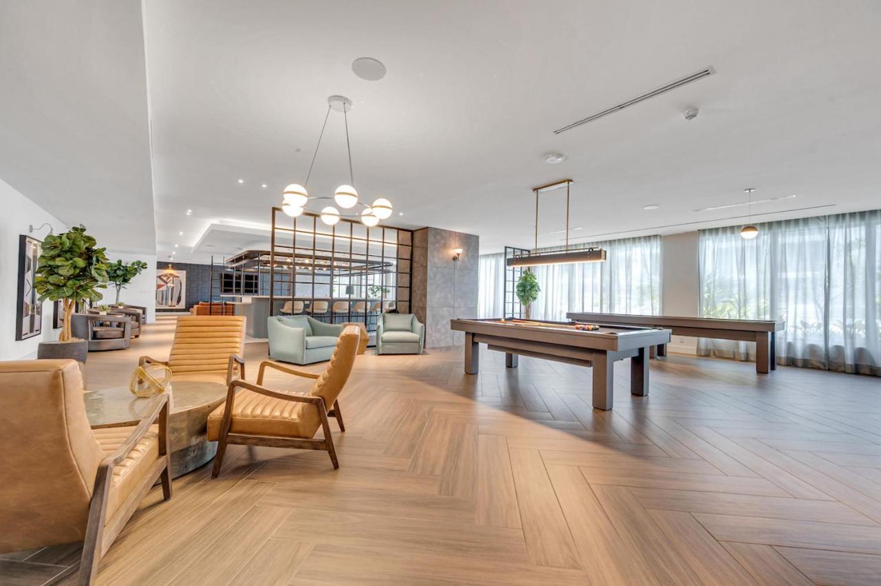 Appartamento Modern Unit In Downtown With Free Parking